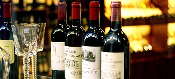 5. А кто сможет угадать род существительного «бордо»? 🍷