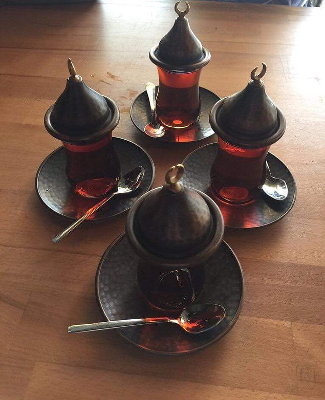 9. Çaylar da hazır