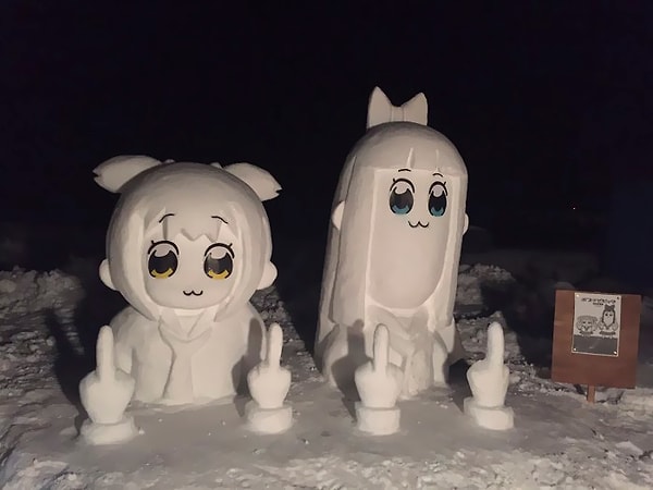 9. Милые тян с плохими манерами