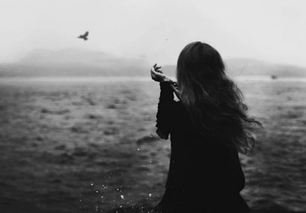 9. Вы не должны жестко судить свое нынешнее "я" за то, как вело себя ваше прошлое "я".