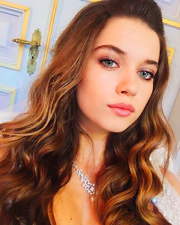 Afra Saraçoğlu