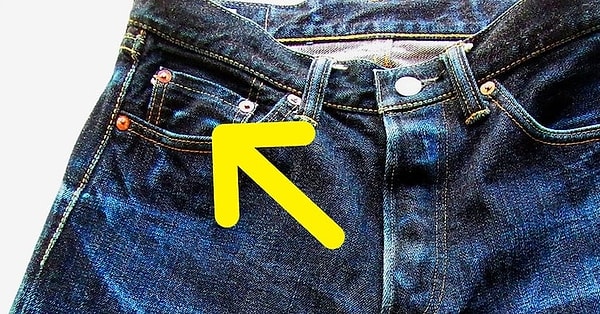 3. Этот маленький карманчик в джинсах был придуман в 1800-х годах для ковбоев, которые клали в него карманные часы