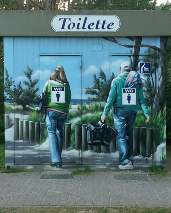 6. И попробуй пойми, в какую тебе дверь!