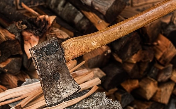 1. Сколько надпилов вы должны сделать, чтобы разделить бревно на 11 частей?