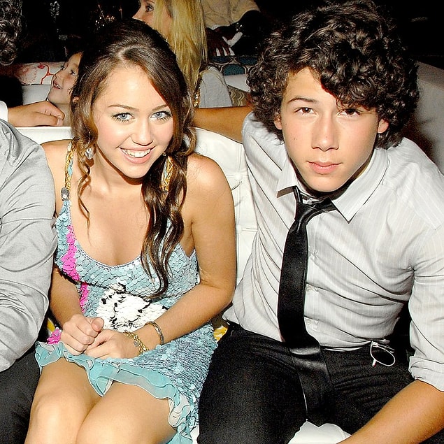 Nick Jonas hayatlarına girene dek!