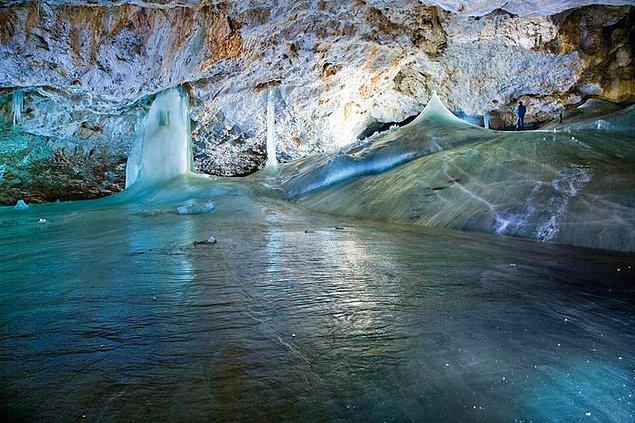 30. Dobsina buz mağarası, Slovakya