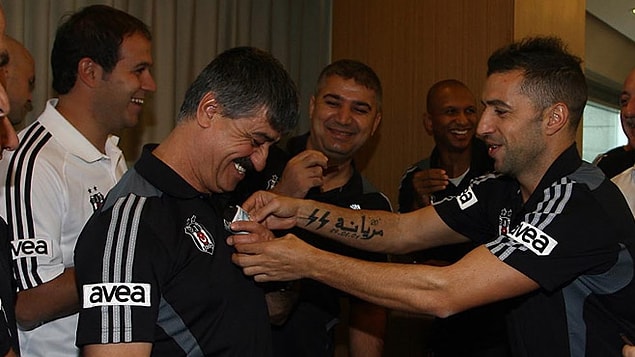 9 Şubat'ta yayınlanacak belgeselde Süreyya Soner'in Beşiktaş'ta yaşadığı anılar anlatılacak.