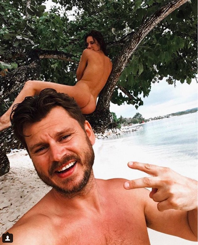 1. Fransız Instagrammer'ın sevgilisi de bir fotomodel.