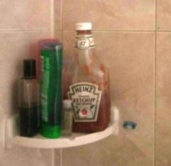 10. Хотелось бы знать, что он делает в ванной