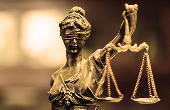 Türkiye'de Bir Kadının Hak Arama Mücadelesi: Cinsel Saldırıya Uğradı, Adaleti Göremeden Öldü, Adalet de Gelmedi...