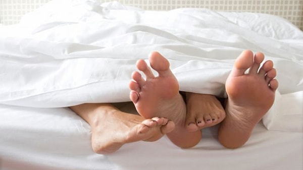 3. Неверные мужчины чаще подвергаются травмам во время секса