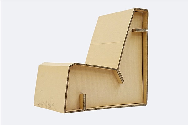 9. Стул из картона