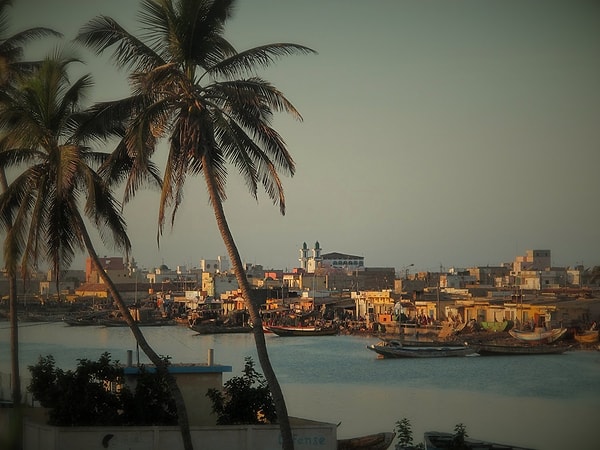 8. Столица Сенегала - это...