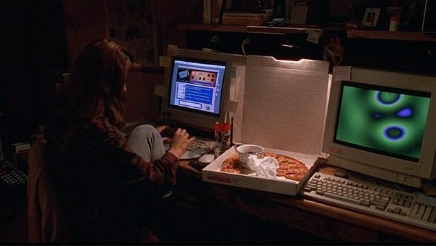 The Net from 1995 featured online food ordering services.