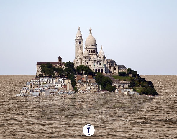 8. Базилика Сакре-Кёр превратилась в небольшой скалистый остров Мон-Сен-Мишель