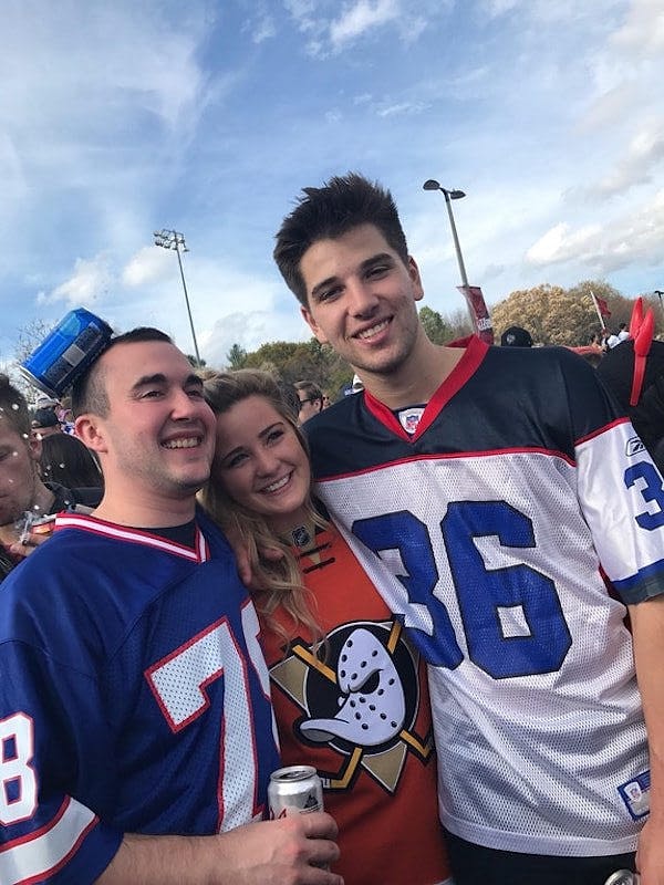 17. Интересно, банка пустая или полная?