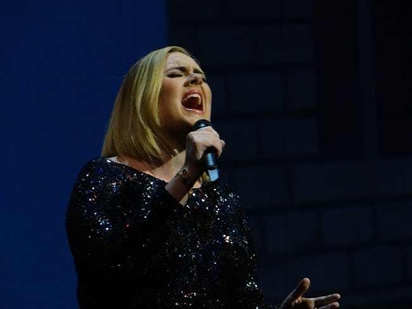 4. Рак: Адель