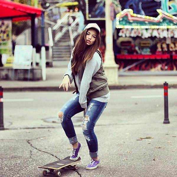 5. «Не веди себя, как парень. Это ужасно»