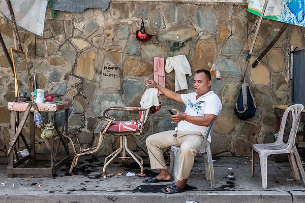 7. Местные барберы любят и знают свое дело 😎