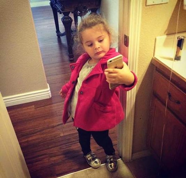 11. И несмотря на то, что было получено достаточно данных для закрепления за феноменом термина "селфитис", учёные не знают, как с этим бороться.