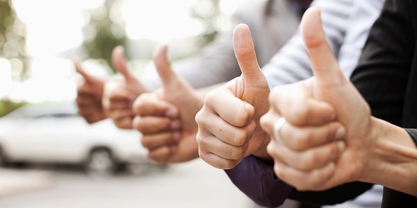 13. Выберите худшее оскорбление, представленное как комплимент: