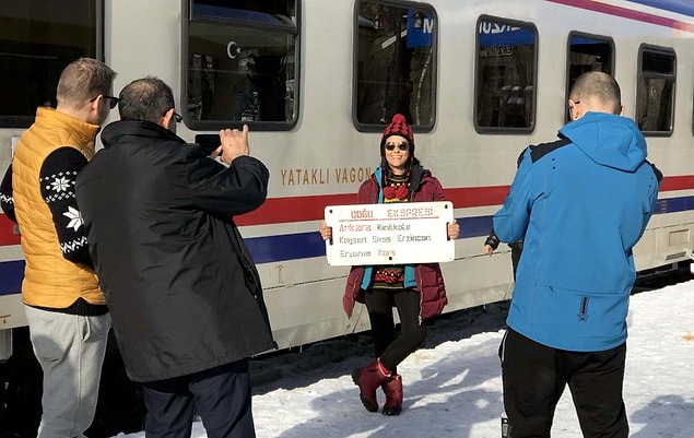 Yolcular da Erzurum'daki molayı iple çekiyor...