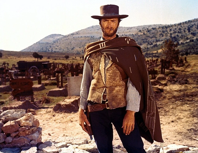 Kariyerinin neredeyse yarısını onlarla birlikte geçirse de Clint Eastwood’un atlara alerjisi var.