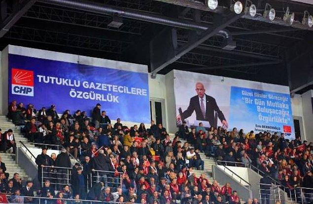 Enis Berberoğlu için imza kampanyası düzenlendi.