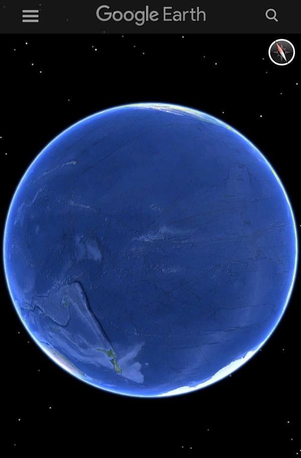 2. Okyanuslar ile ilgili pek sık oturup düşünmediğimiz ya da konuşmadığımız ortada ama bakınız örneğin burası Pasifik Okyanusu. Çok büyük değil mi?