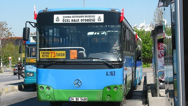 Halk Otobüsü Şoförü: 