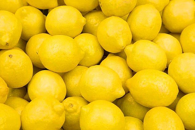 11. İçeceği bitirip servis ettikten sonra ekstra limon istemek