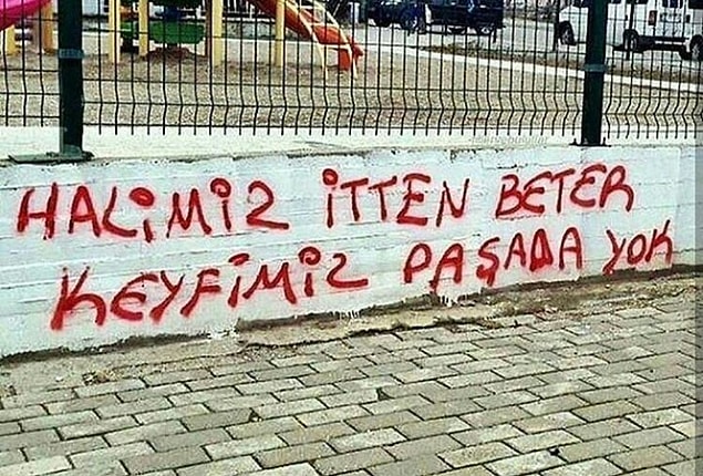 13. Bir insanın yaşayabileceği en güzel yaşı idrak etmenin gururu ve sevinci içerisinde olursun. "Yolun yarısı" diyenlere inat, hayat senin için daha yeni başlıyordur.
