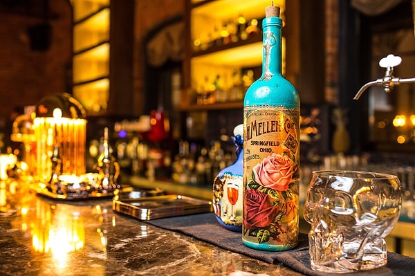 6. Из какой посуды вы предпочитаете пить алкоголь?