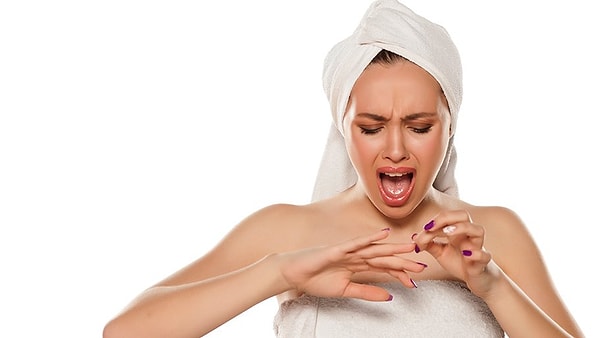 2. И почему сломанный ноготь — такая большая для вас трагедия?