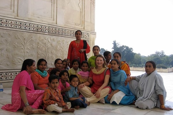 11. Общайтесь с местными