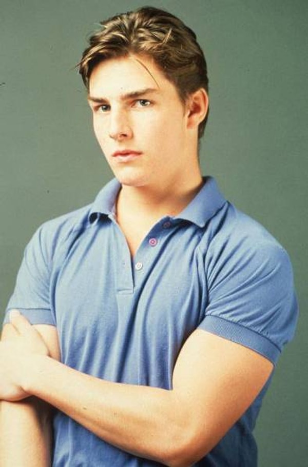 2. Том Круз в 22