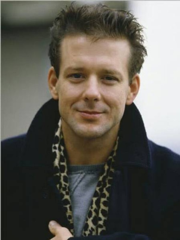 23. Микки Рурк в 27