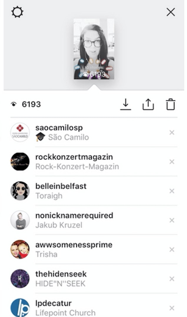 5. Instagram'da takipçisi çok olanlar için, bir kişinin hikayeye bakıp bakmadığı anlaşılabilsin diye bir arama çubuğu koymak kullanışlı olacaktır.