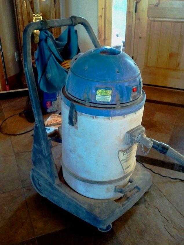 11. R2-D2 aşkı evde bile hissediliyor! 😅
