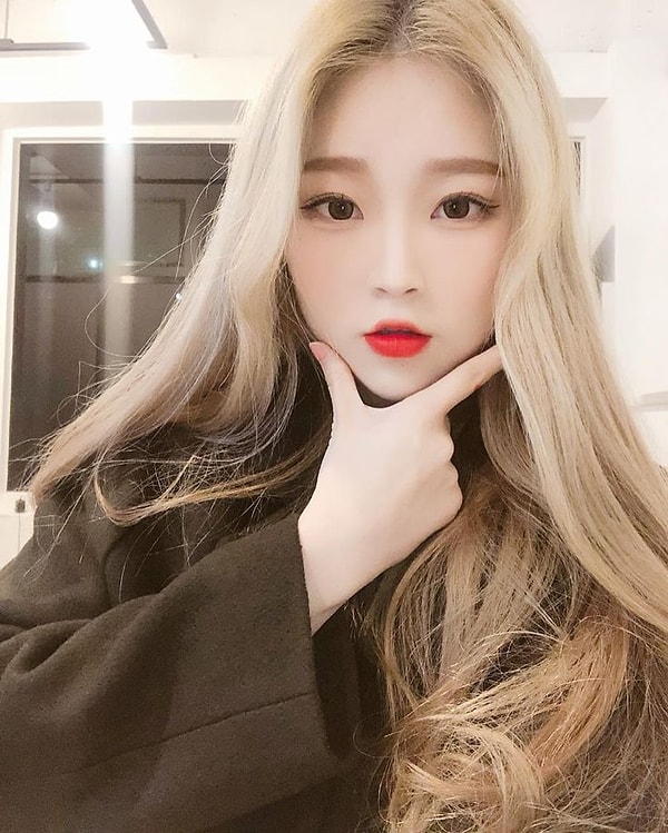 6. Ulzzang используется для определения симпатичных, красивых людей.