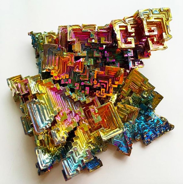 2. Телец - Висмут