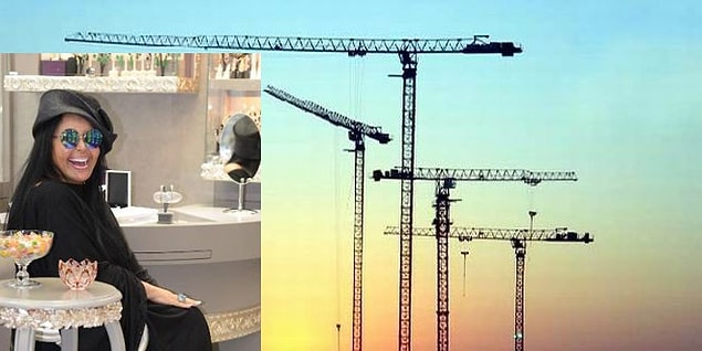 4. Bülent Ersoy'un vinçleri ve iş makineleri varmış.