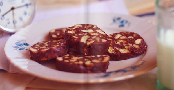 10. Шоколадная "колбаска", выглядевшая жутко непрезентабельно, но очень вкусная