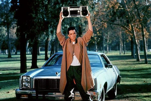 15. Громкая музыка как выражение своих пылких чувств