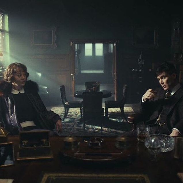 Tommy'yi Tommy yapan biri varsa o da hiç kuşkusuz birçoğumuzun favorisi olan Aunt Polly yani Polly Gray!