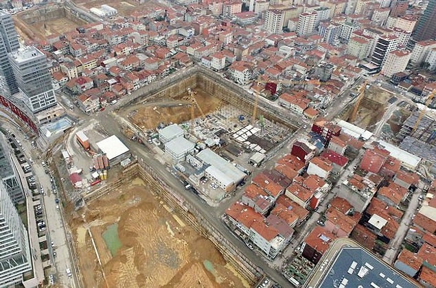 Hak sahipleri 2011’de anlaşma yaptı, 2016’da evlerini boşalttı.