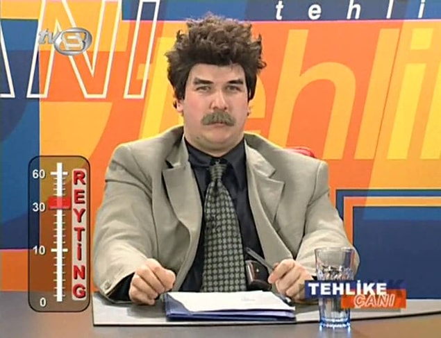 Birçoğumuz Şahan Gökbakar ile 2005 yılındaki "Dikkat Şahan Çıkabilir" programıyla tanışmıştık.