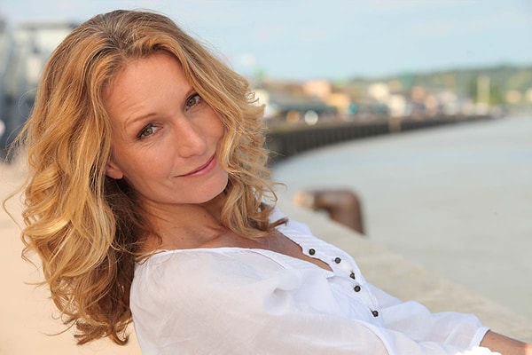 5. Душевное здоровье зрелых женщин находится в куда более лучшем состоянии, чем у молодых девушек, только вступающих во взрослую жизнь и не успевших построить карьеру.