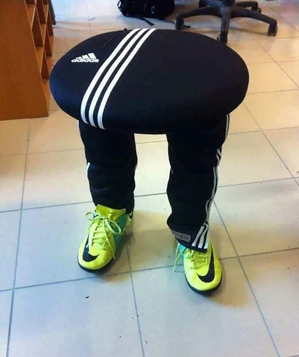 17. Очень четкий стул