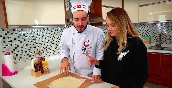 Sevgilisi Başak Karahan'la yaptığı "990 TL Pizza Yaptık" videosu ile Enes Batur da trendlerde!